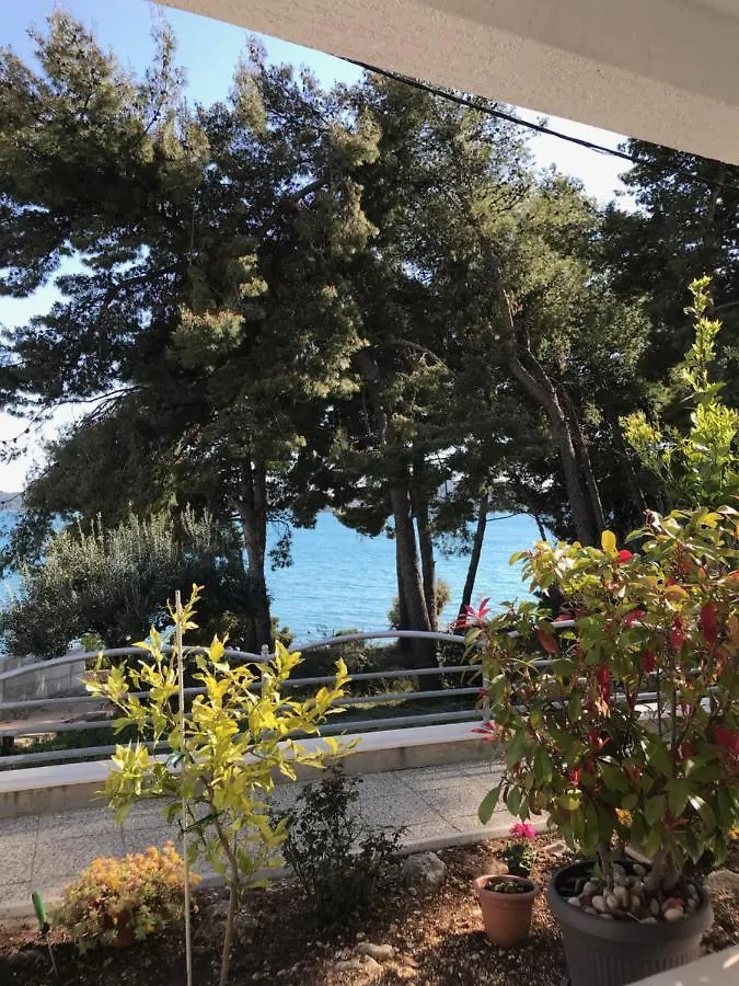 Tona Apartments Trogir 0*,  Kroatien