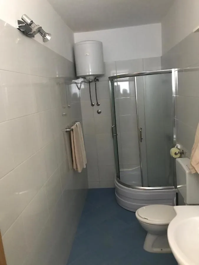 Tona Apartments Trogir